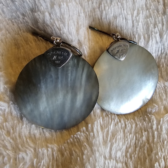 Margot Mckinney Bali 18k Gold Sterling Silver 925 MOP Art Nouveau Dangle 1.25” - Picture 3 of 6